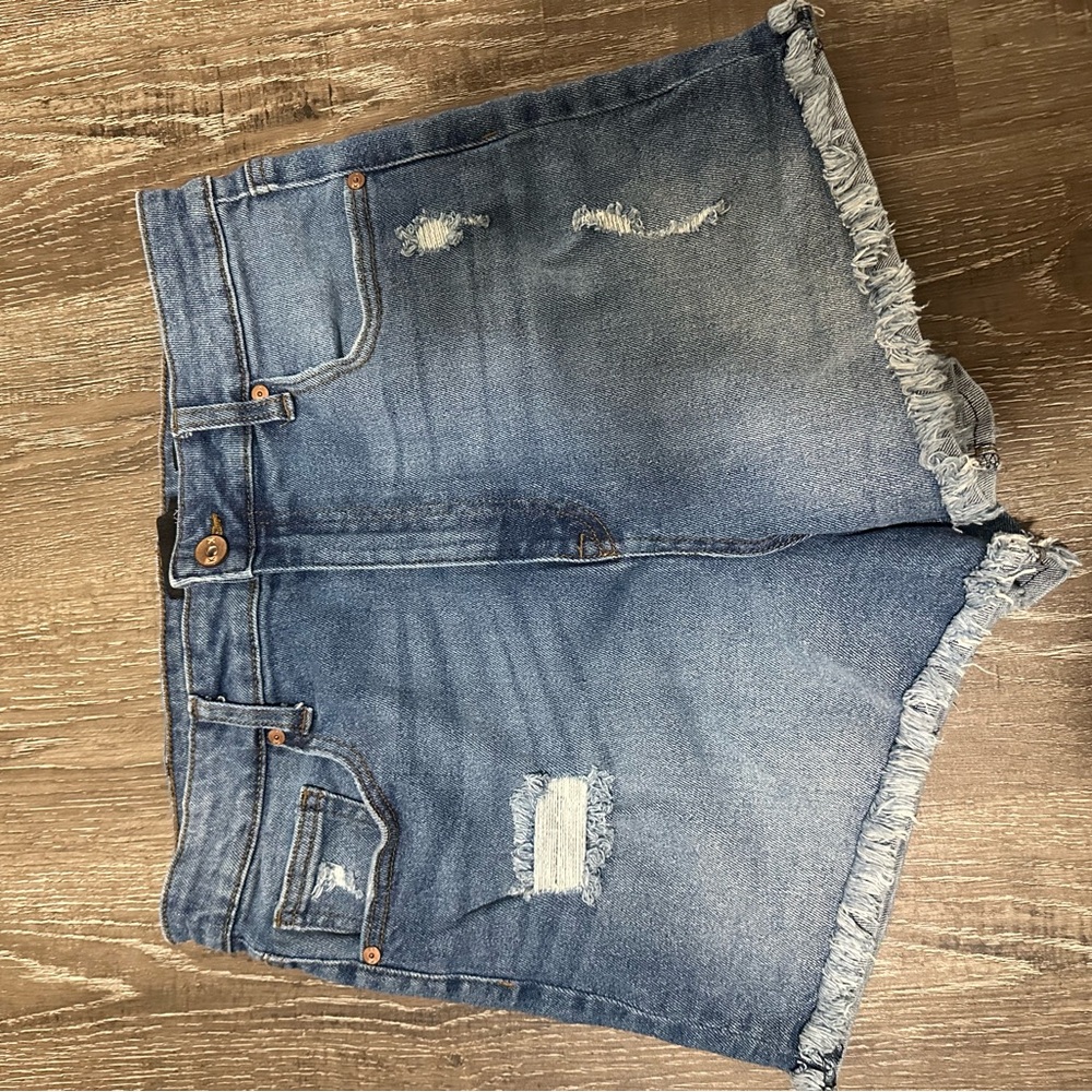 Kendall and Kylie shorts